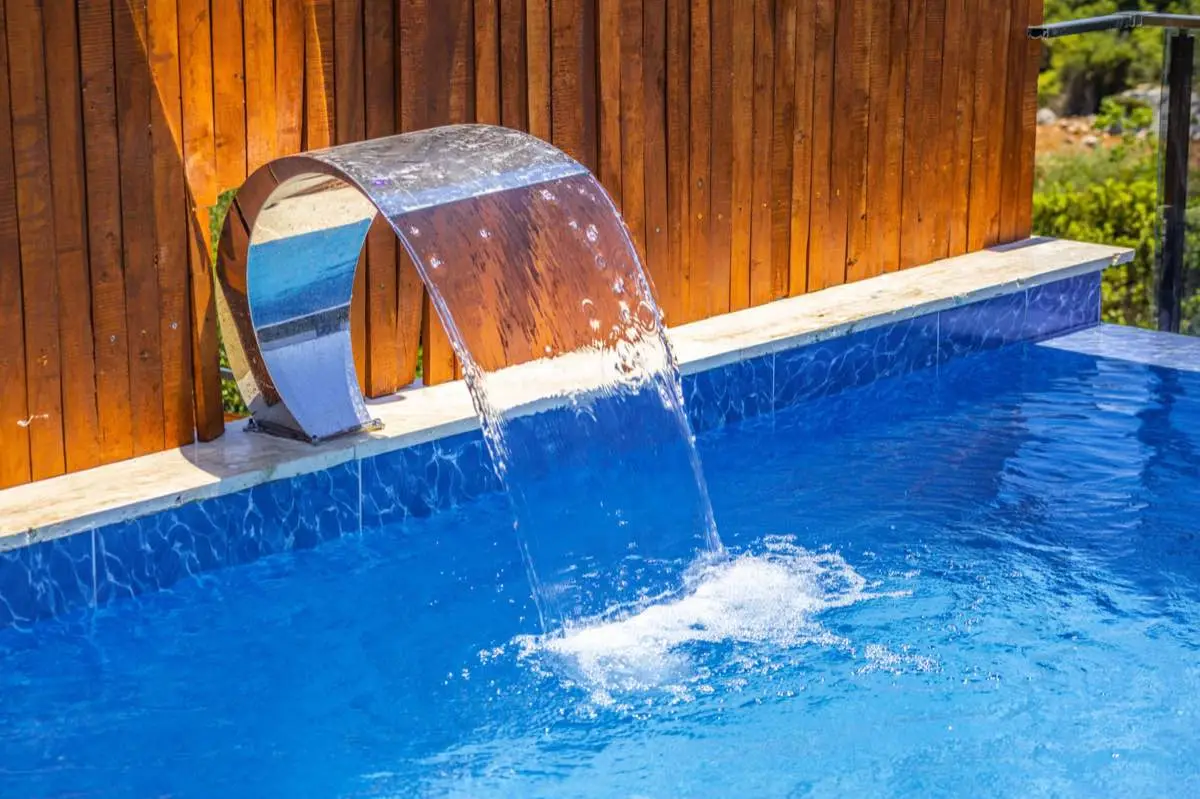 Fiberglass Pool Installation in Corona, CA